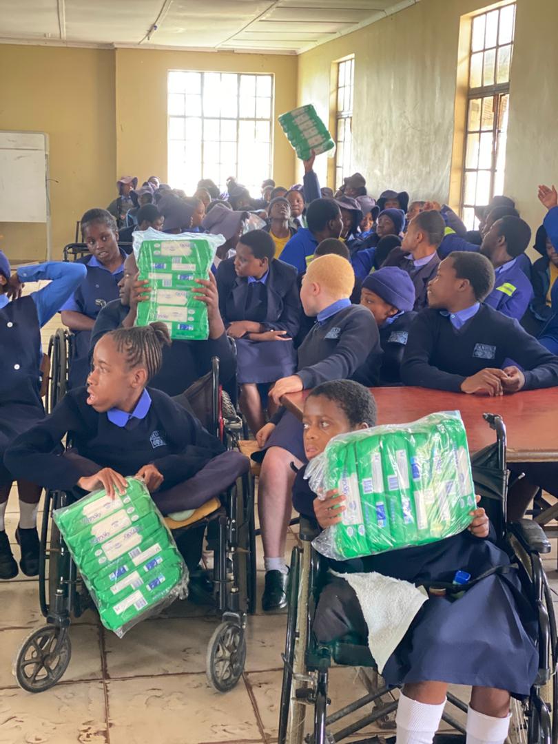 Danhiko School – donation moment 4